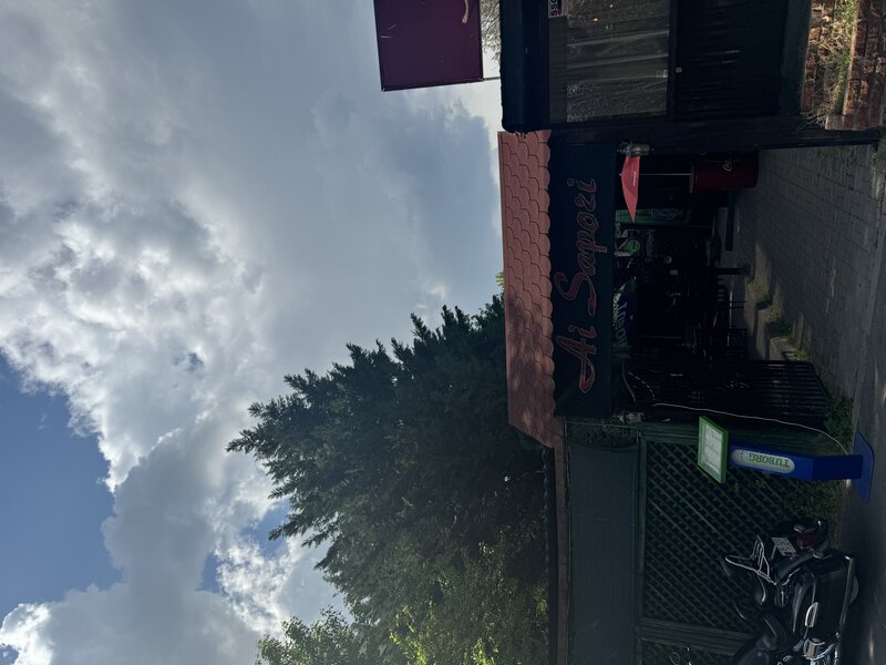 Ospatar si un ajutor de bucatar